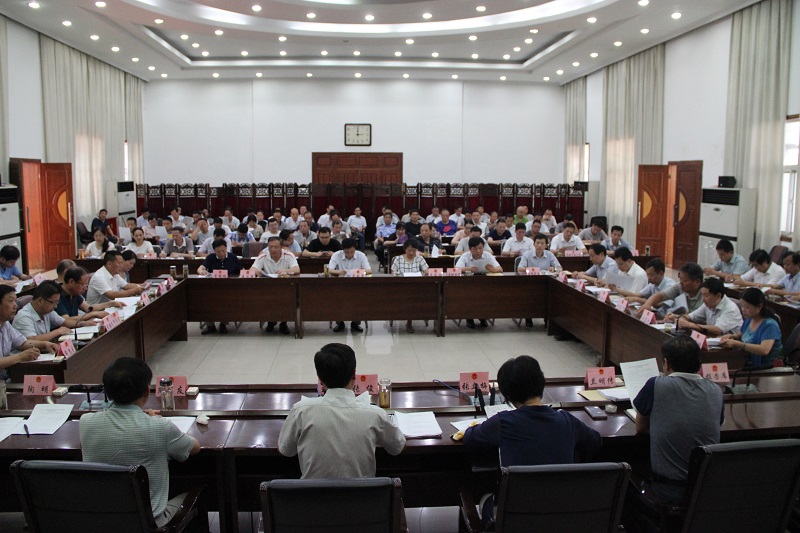 50次常委会 089.jpg 50次常委会 089.jpg